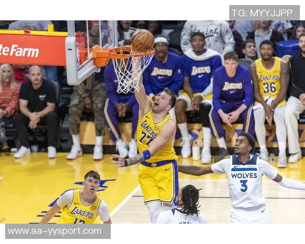 湖人替补得分惨淡场均仅242分昨晚更是仅得10分创联盟最低纪录