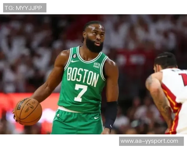 杰伦布朗分析失利原因强调球队需全场保持拼劲与专注 杰伦布朗分析失利原因强调球队需全场保持拼劲与专注